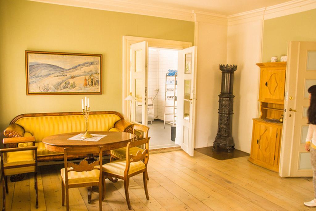 Hotel Dale Gudbrands Gard à Sør-Fron Extérieur photo