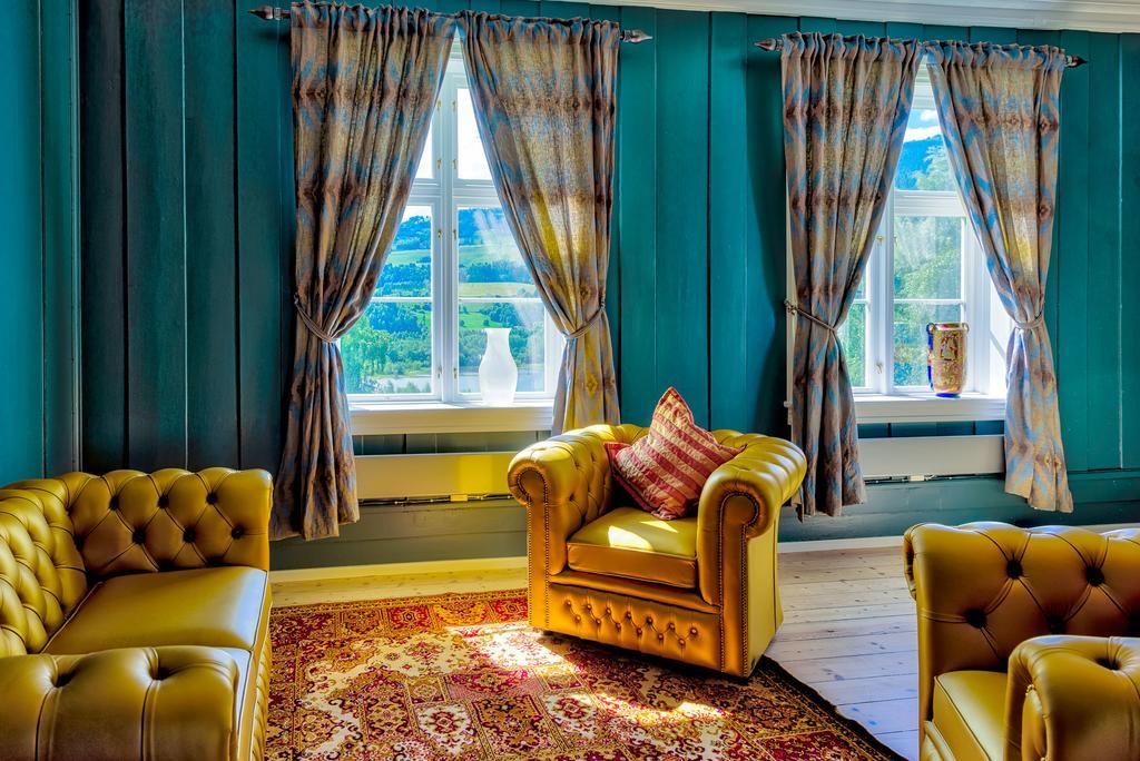 Hotel Dale Gudbrands Gard à Sør-Fron Extérieur photo